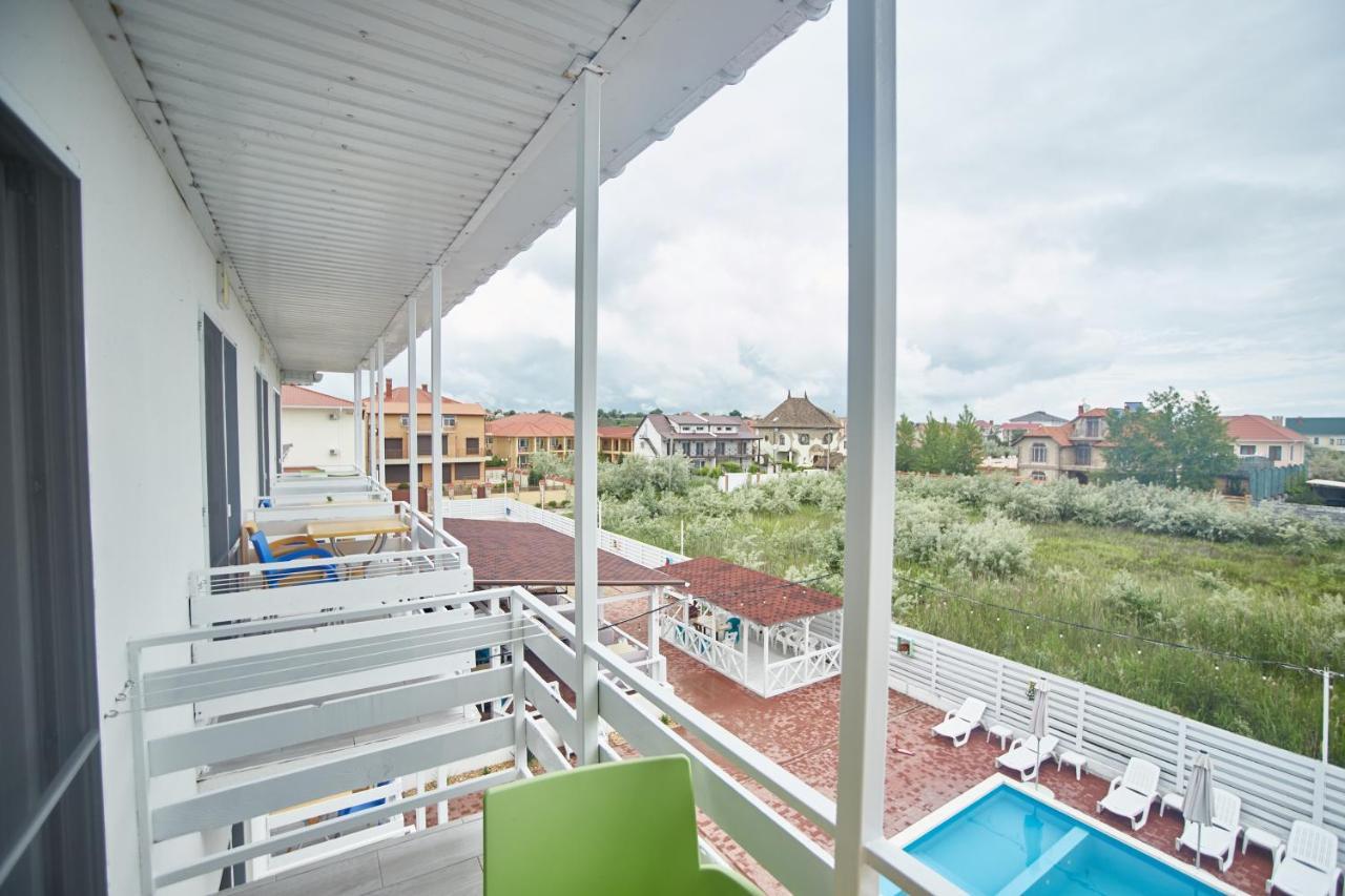 زاتوكا Family Hotel Happy Inn المظهر الخارجي الصورة