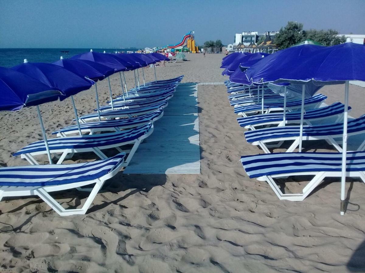 زاتوكا Family Hotel Happy Inn المظهر الخارجي الصورة